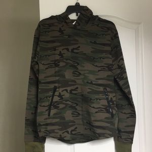 Men’s army hooded shirt